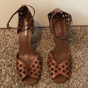 Gianni Bini Women's Brown Woven Ankle-Strap Sandals